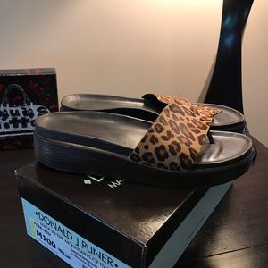 Donald Pliner Leopard CalfHair Fifi Sandal Size 10